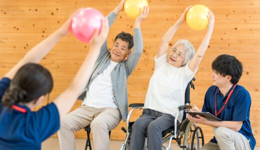 認知症で老人ホームに入るには？手続きや選び方を解説