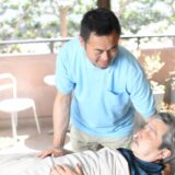 認知症で寝てばかりいる理由は？よく寝る理由や注意点、対処法を解説します