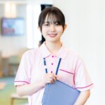 認知症で施設に入居するお金がない｜費用負担が少ない施設の選び方と対策を解説
